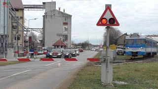 Željeznički prijelazi Našice HR  27122023  Železniční přejezdy  Croatian railroad crossings [upl. by Silloh]