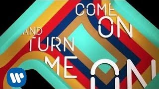 David Guetta  Turn Me On ft Nicki Minaj Lyric Video [upl. by Cari]