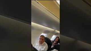 Después de pedir sanciones contra Conviasa ahora Edmundo viajando en la aerolínea… [upl. by Vandervelde470]