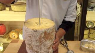 Como hacer un queso Stilton al Oporto [upl. by Aitnyc695]