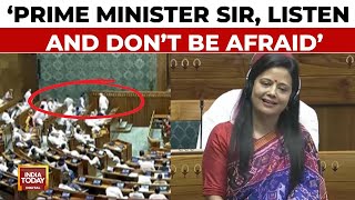 Mahua Moitra Requests PM Modi To Listen To Her As He Leaves Parliament When She Started Speaking [upl. by Haggerty]