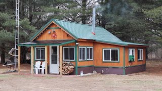 Best offgrid cabin Ive ever toured SEE WHY [upl. by Liakim]