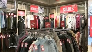 Économie  Ouverture des soldes dhiver en Vendée [upl. by Panaggio]