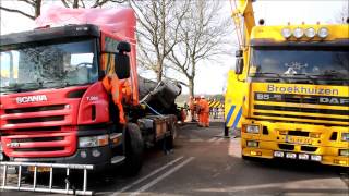 Bocht achteruit met de bakwagen   Verkeersschool H de Bos Lemmer [upl. by Vasya]