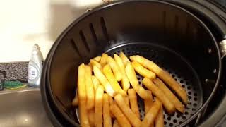 Making French Fries On aquot OILLESS FRYERAIR FRYERquot [upl. by Lulu]