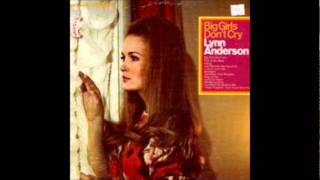 Lynn Anderson  I Keep Forgettin That I Forgot About You [upl. by Annaear]