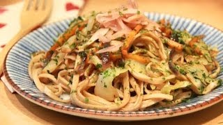 How To Make Yaki Udon with Teriyaki Sauce  Clearspring Organic Recipe [upl. by Dabbs]