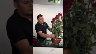 Floristerías en Cali arreglos de flores con frutas rosas y frutas [upl. by Fisuoy]