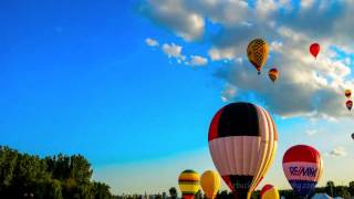 Gatineau Hot Air Balloon Festival  Montgolfieres de Gatineau 2012  Time Lapse [upl. by Sonafets103]