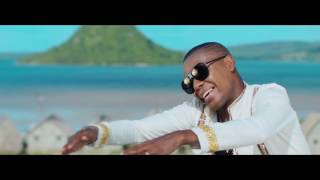 Wawa Salegy Ft Bacoili  Sabina  clip officiel [upl. by Annibo]