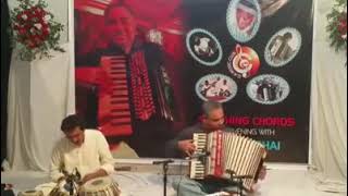 baharo mera jeevan bhi sanwaro    instrumental by Ghulam Abbas on piano accordion [upl. by Giacinta]