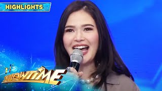 Bela Padilla returns to Its Showtime as a guest host  Its Showtime [upl. by Noislla]