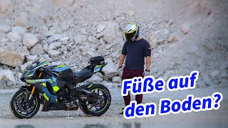 Die 8 Bewegungen die Du UNBEDINGT auf deinem Motorrad machen solltest [upl. by Gunter]