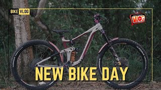 NEW BIKE DAY  GIANT REIGN SX 29 [upl. by Dumm]