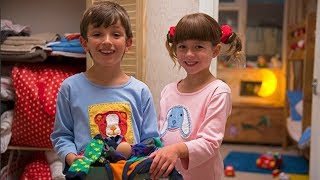 Topsy and Tim Full Episodes 2018 [upl. by Jestude]