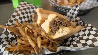 Chicagos Best Cheese Steak Mojos East Coast Eats [upl. by Novert]