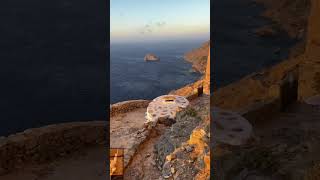 Painting the sunrise at Hozoviotissa Monastery in Amorgos Greece oilpainting art cyclades [upl. by Robison]