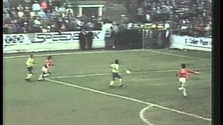 Walsall v Oxford Utd 198384 Division Three [upl. by Nollat118]