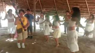 DANZA CON LOS COCAMAS  IQUITOS [upl. by Sorcim235]