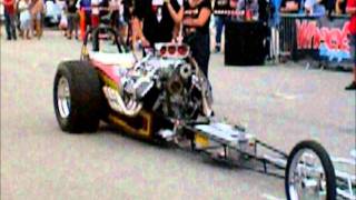 Frontmotordragster Six Shooter [upl. by Lartnom]