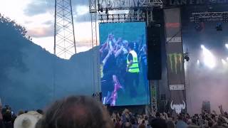 Abbath Shall Fall Abbath falling at the concert  Metaldays 2017 [upl. by Hafeetal]