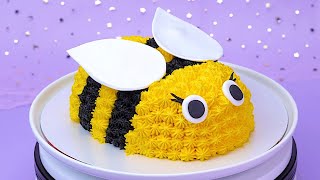 Short  How to Make a Honeycomb Bee Cake [upl. by Anivad635]