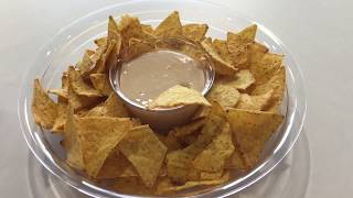 Rezept für die die weltbeste Käsesoße für Nachos [upl. by Hgielar685]