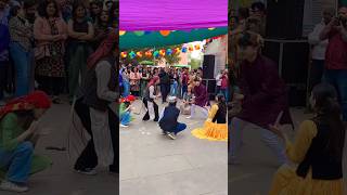 Pani Ra Nala Pahari song  Himachali song Dance  pahari nati dance  Pahadi dance  Himachali nati [upl. by Tomasine]