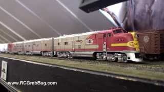 Broadway Limited E6 Santa Fe and Walthers Super Chief [upl. by Leupold]