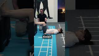 Physio erklärt Bridging Hip Thrust nach Knieverletzung Kreuzbandriss Reha Training [upl. by Mitran]