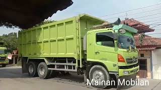 Mobil Truk Tronton panjang sama Truk tangki Mobil Molen Truk pasir Truk oleng dump truck Fuso [upl. by Demetra]