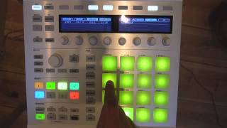 Tim Kroker Fingerdrumming on NI Maschine 1 [upl. by Dusza]