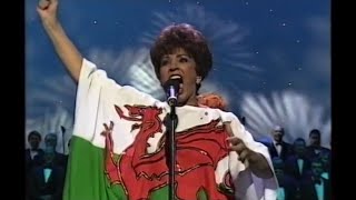 Dame Shirley Bassey  I Am What I Am Welsh Assembly Inauguration 1999 [upl. by Eolanda]