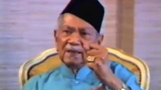 Tunku Abdul Rahman 1988  quotBiarlah Saya Mati Dalam Perjuanganquot [upl. by Lonny]