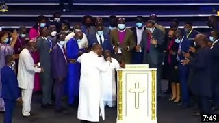 Archbishop Duncan Williams praying for Nigeria Apostle Joshuaelman And bishop david oyedepo [upl. by Ennazus]