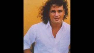 Carlos Vives  Ahi llego yo [upl. by Laurence]