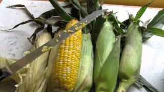 Best Way to Cut Corn off the Cob Quick and Easy START at 200 min mark [upl. by Werdn817]