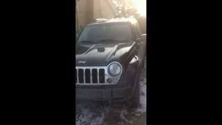 Jeep liberty CRD Turbo diesel cold start 10 [upl. by Yaras127]