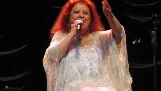 Beth Carvalho  Marchinhas de Carnaval Pout Pourri  Teatro Bradesco  30042014 By Alan [upl. by Otanutrof529]