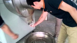 automatic puffed rice machine how to make puffed rice in factory [upl. by Quill572]