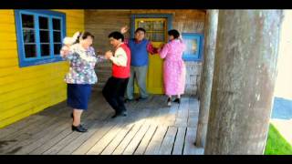 Danza Tradicional de Chiloé  quotRin Chilotequot [upl. by Aylat13]