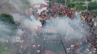 Chegada do Flamengo ao Maracanã para o jogo com o Inter [upl. by Nrehtac]