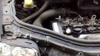 Audi A2 16 FSI engine noise  cambelt  belt tensioner [upl. by Adrial]