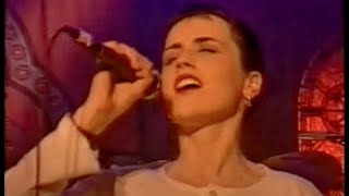 The Cranberries  Live Glasgow 1993 The Best Version [upl. by Whale]