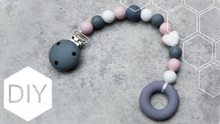 DIY sieraden maken met Kralenhoekje  Speenkoord met siliconen kralen [upl. by Bocyaj]