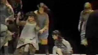 Annie 1977 The original cast performs a medley on the Tony Awards [upl. by Berriman]