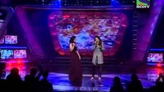 Sunidhi Chauhan  Best Singer Female  Mirchi Music Awards 2011  HD [upl. by Nicolle]