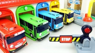 Tayo bus Car Wash Garage toys play [upl. by Anavlis]