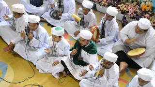 Qasidah SMA DMW 1  Solatun Bissalamil Mubin [upl. by Shannah437]