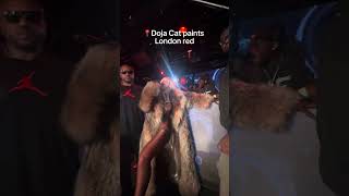 Paint The Town Red by the one and only Doja Cat performing live for her first time in a London club [upl. by Pavel]